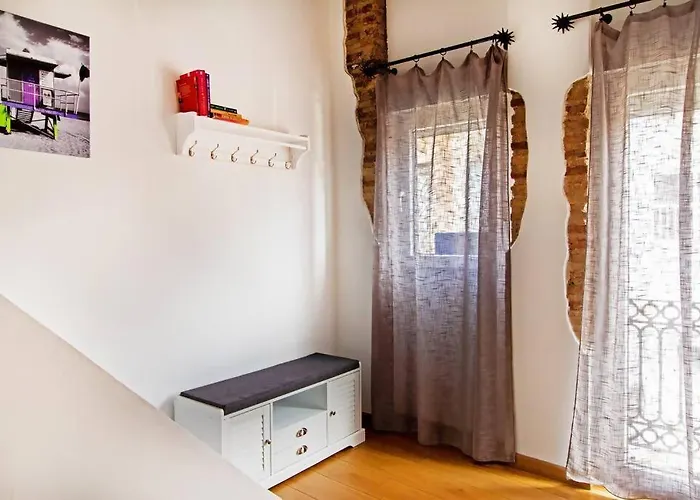 Con Terraza Privada Cerca De La Playa * Valencia